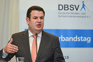 Arbeitsminister Hubertus Heil redete beim DBSV-Verbandstag 2018. Foto: DBSV/Ziebe